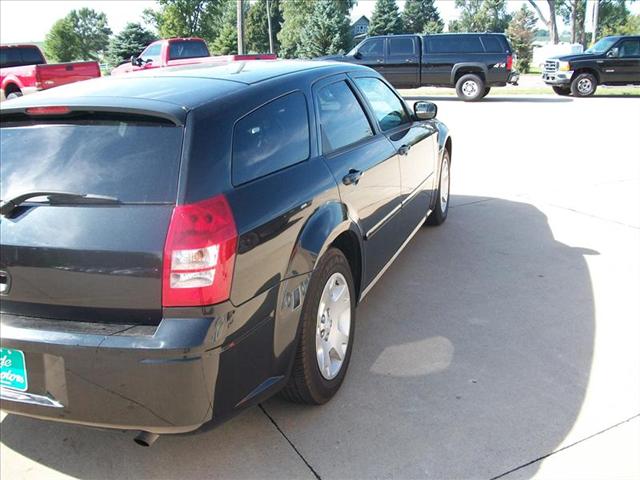 Dodge Magnum 2005 photo 5