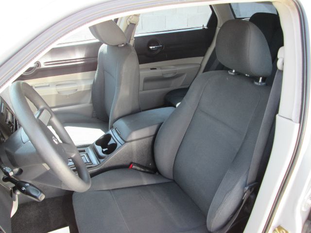 Dodge Magnum 2005 photo 3