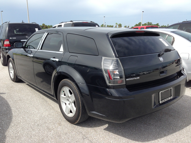 Dodge Magnum 2005 photo 3