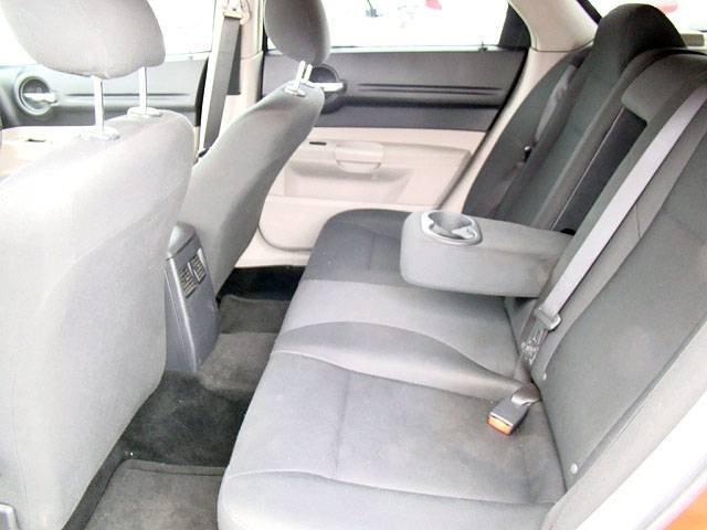 Dodge Magnum 2005 photo 4