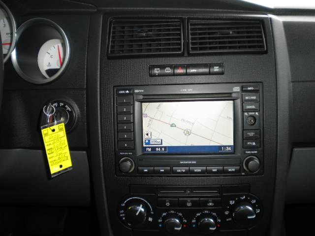 Dodge Magnum 2005 photo 1