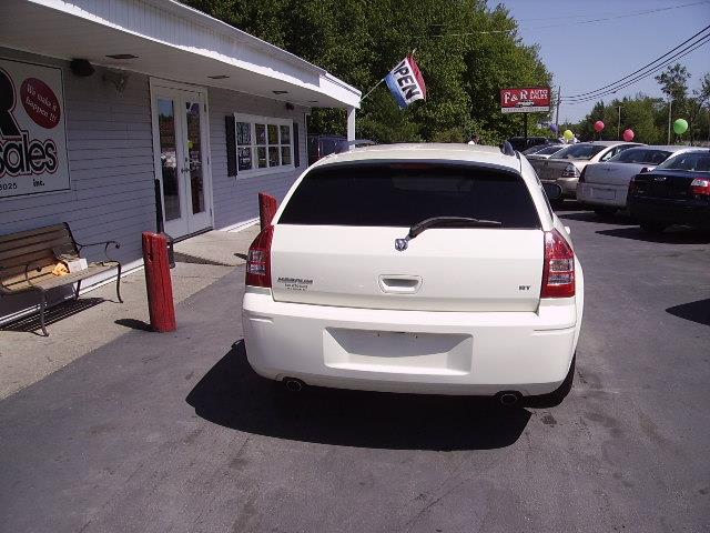 Dodge Magnum 2005 photo 1