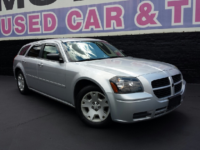 Dodge Magnum 2005 photo 4
