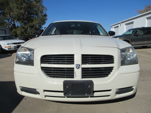 Dodge Magnum 2005 photo 1