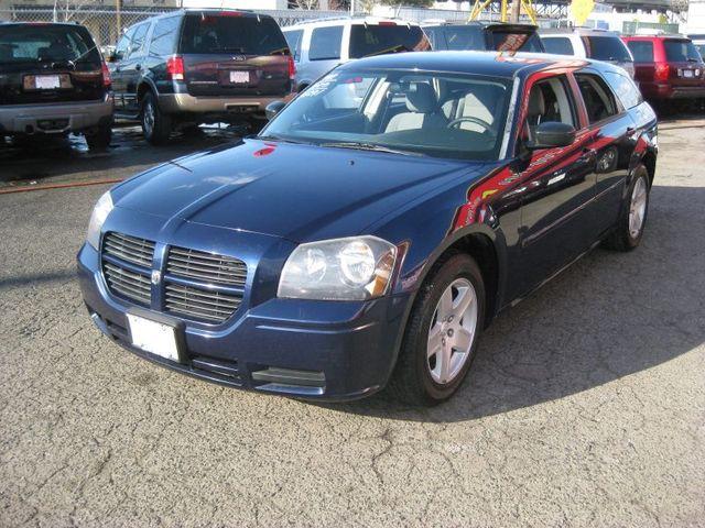 Dodge Magnum 2005 photo 3