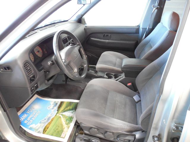 Dodge Magnum 2005 photo 2