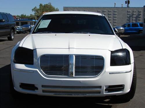 Dodge Magnum 2005 photo 1