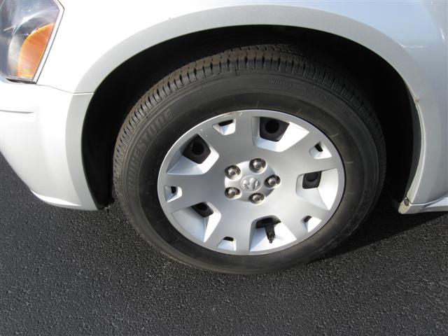 Dodge Magnum 2005 photo 3