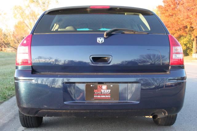 Dodge Magnum 2005 photo 5