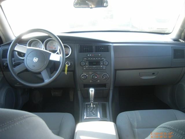 Dodge Magnum 2005 photo 3