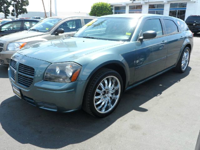Dodge Magnum 2005 photo 3