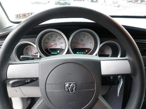 Dodge Magnum SE Other