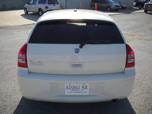 Dodge Magnum 2005 photo 3