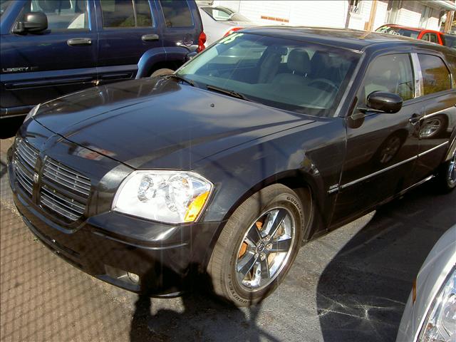 Dodge Magnum 3.2 Wagon