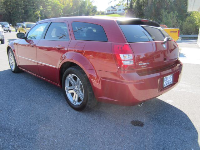 Dodge Magnum 3.2 Wagon