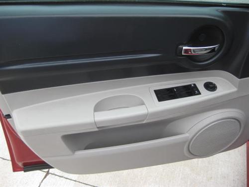 Dodge Magnum 2005 photo 1