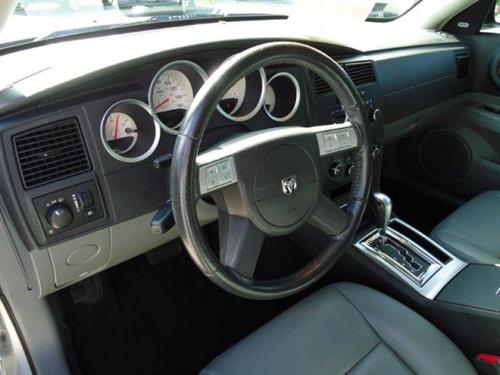 Dodge Magnum 2005 photo 5