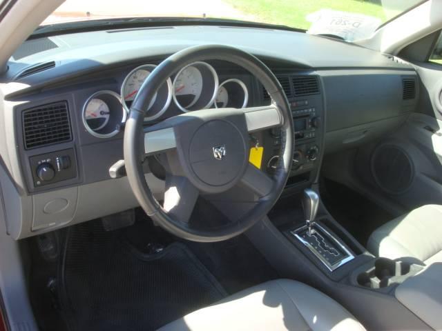 Dodge Magnum 2005 photo 3