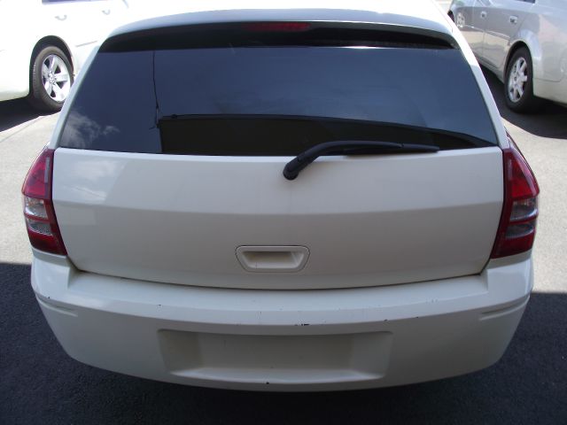 Dodge Magnum 2005 photo 4