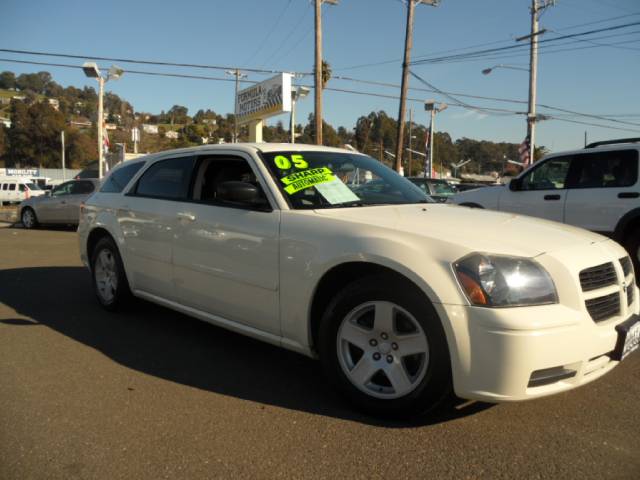 Dodge Magnum S Wagon