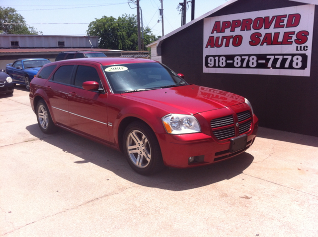Dodge Magnum 2005 photo 1
