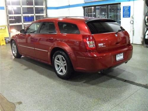 Dodge Magnum 2005 photo 3