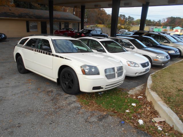 Dodge Magnum S Wagon
