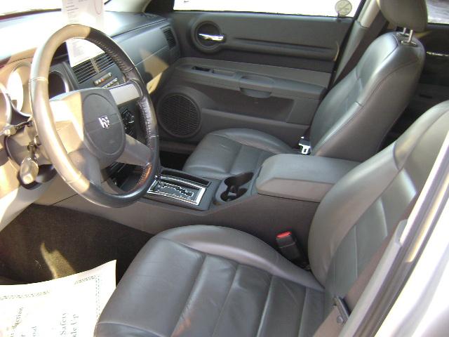 Dodge Magnum 2005 photo 5