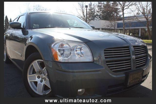 Dodge Magnum 2005 photo 1