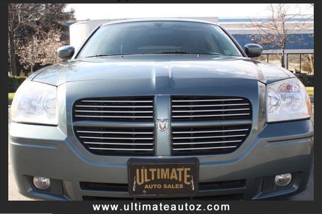 Dodge Magnum 2005 photo 2