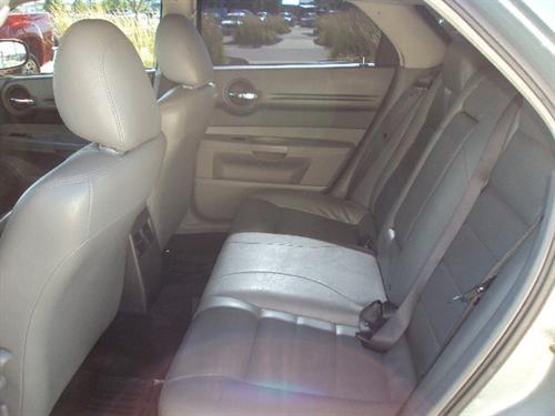 Dodge Magnum 2005 photo 1