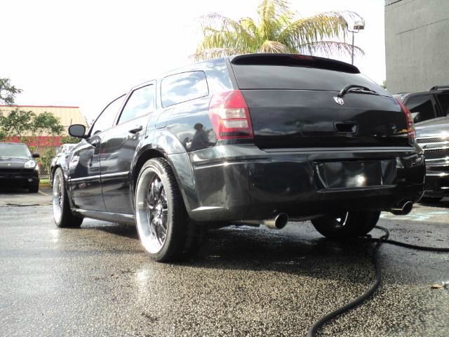 Dodge Magnum 3.2 Wagon