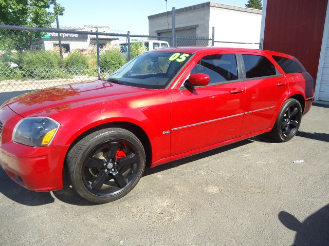 Dodge Magnum 2005 photo 4