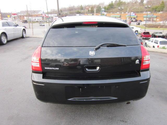 Dodge Magnum 2005 photo 4