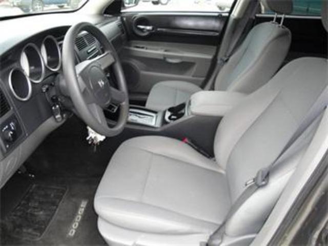 Dodge Magnum 2005 photo 4