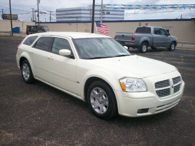 Dodge Magnum 2005 photo 3