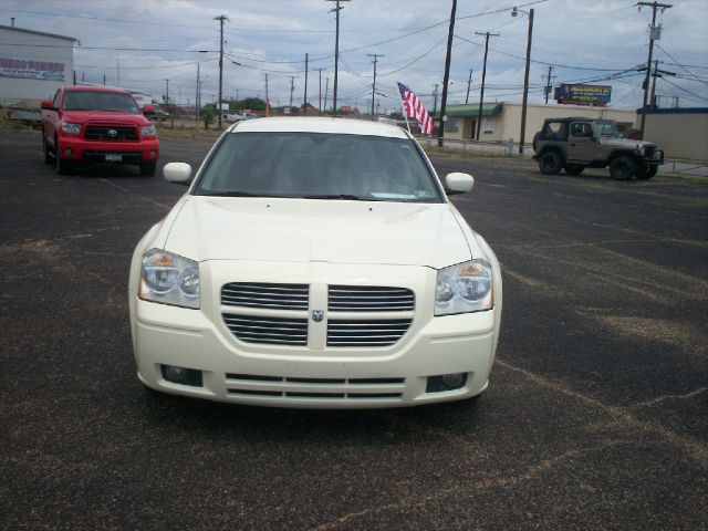 Dodge Magnum 2005 photo 4