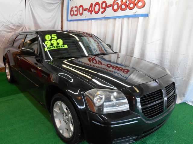 Dodge Magnum 2005 photo 2