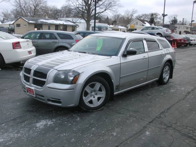 Dodge Magnum S Wagon