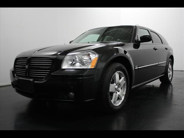 Dodge Magnum 2005 photo 3