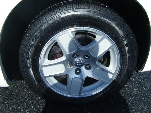 Dodge Magnum 2005 photo 1