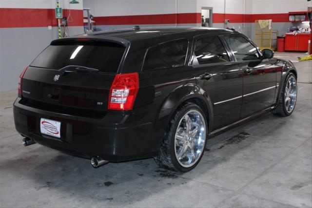 Dodge Magnum 2005 photo 5