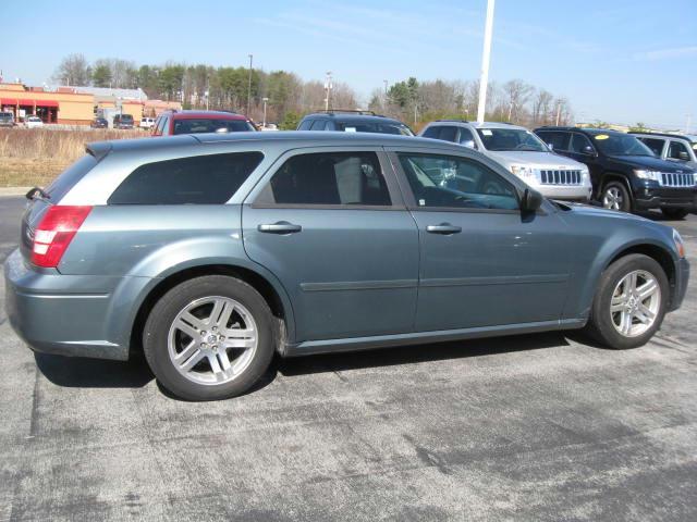 Dodge Magnum 2005 photo 5
