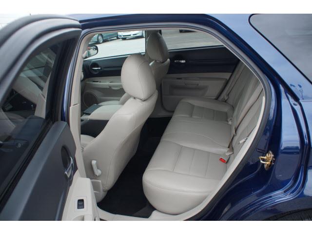 Dodge Magnum 2005 photo 3