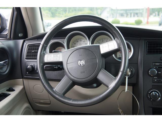 Dodge Magnum 2005 photo 4
