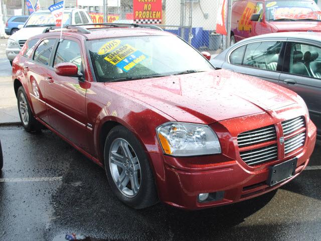 Dodge Magnum 3.2 Wagon