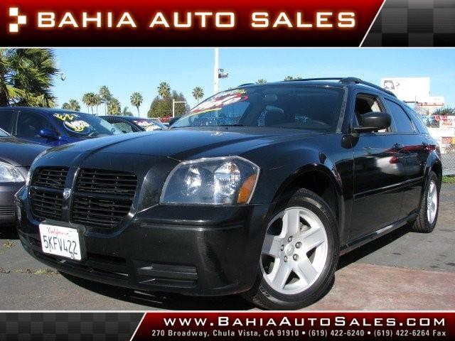 Dodge Magnum SE Wagon