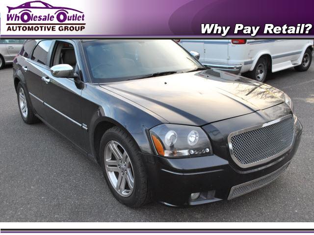 Dodge Magnum 2005 photo 2