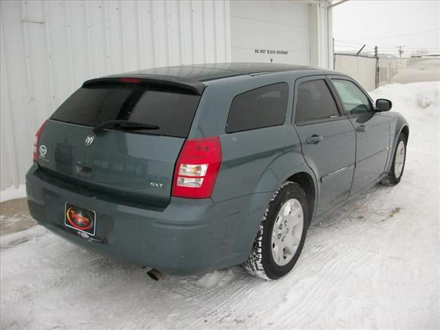 Dodge Magnum 2006 photo 1