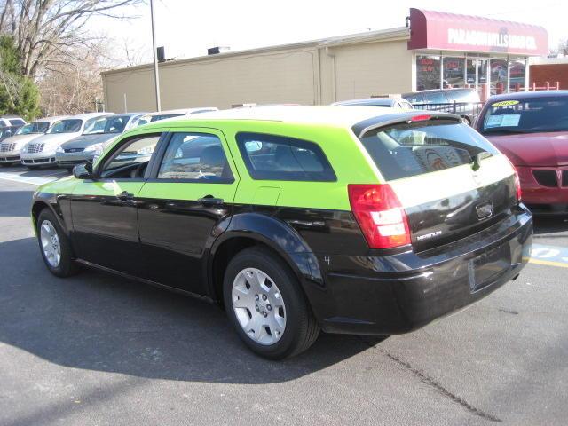 Dodge Magnum 2006 photo 3